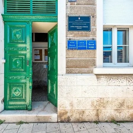 Rina Гостевой дом 3*