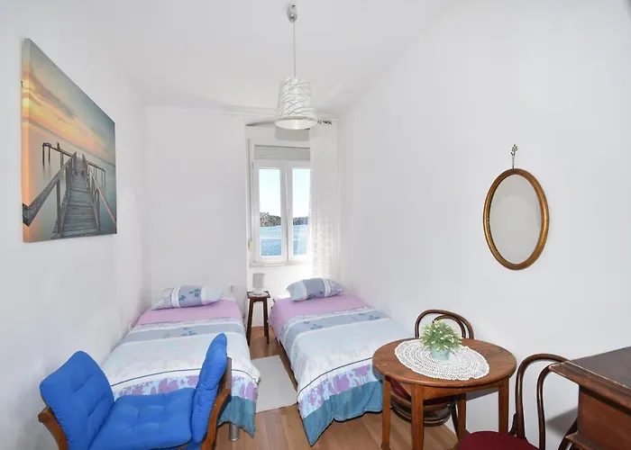 Guest house Rina Sibenik