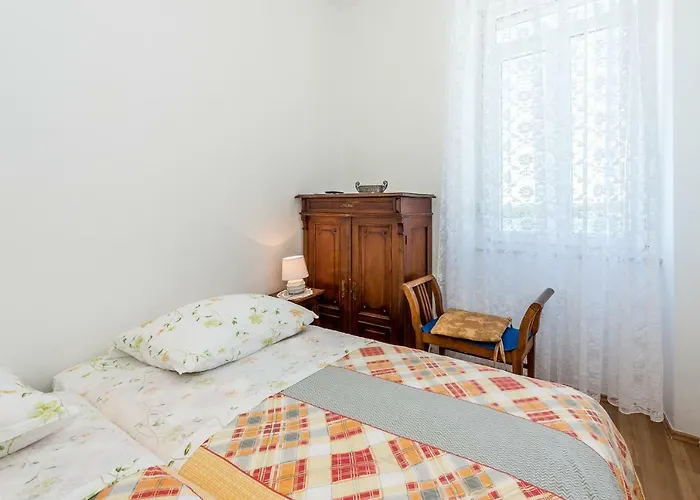 Guest house Rina Sibenik